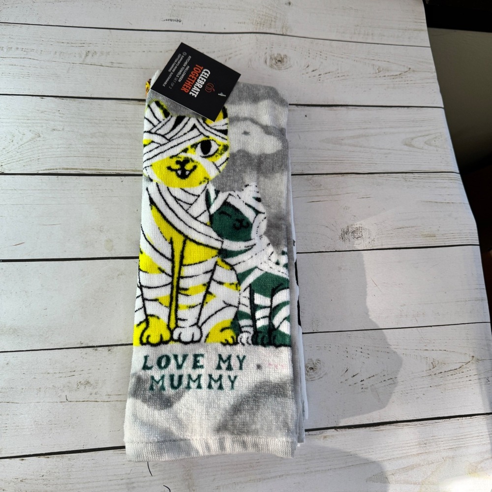 Celebrate Together Halloween Kitchen Towels Set 2 Love My Mummy Cats New